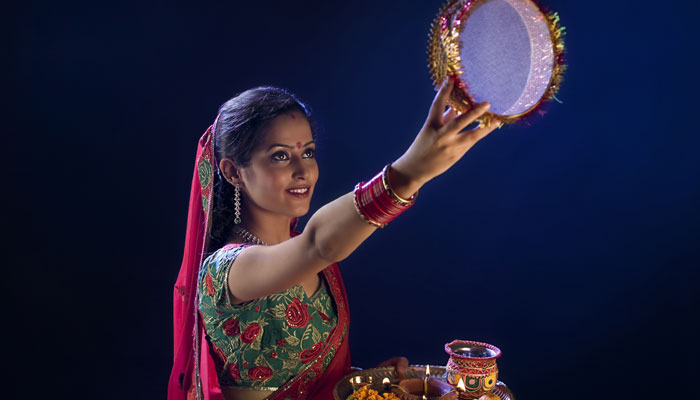 Karwa-Chauth-Wallpapers-Images-Pictures-Greetings-2015-6