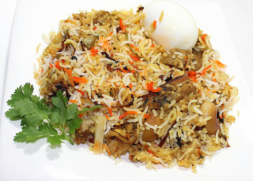 Kozhikoadan style food